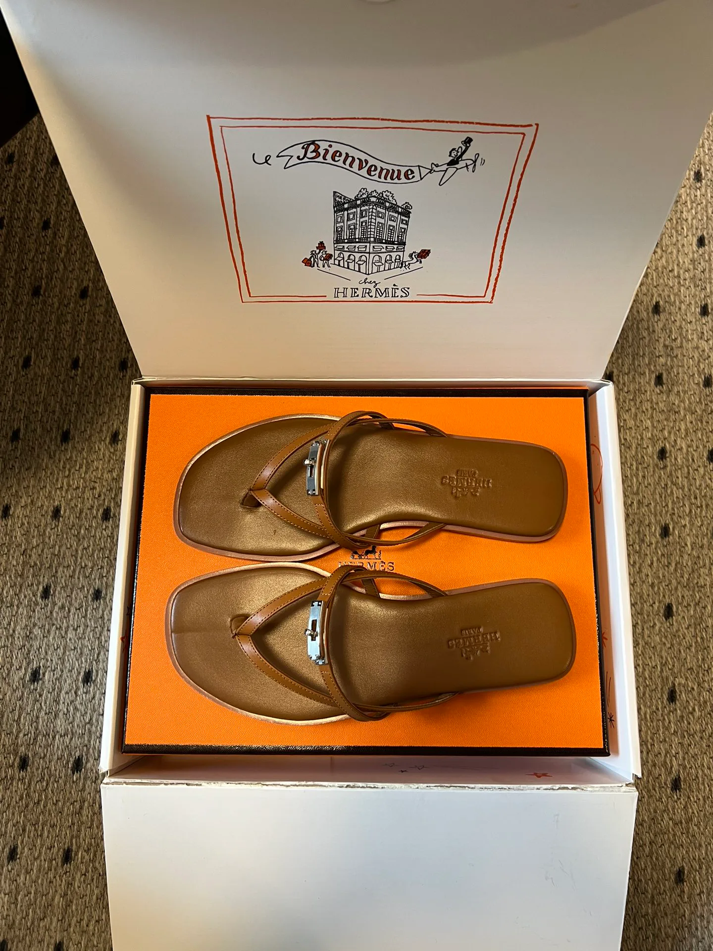 Шлепанцы Женские Hermes 10209518