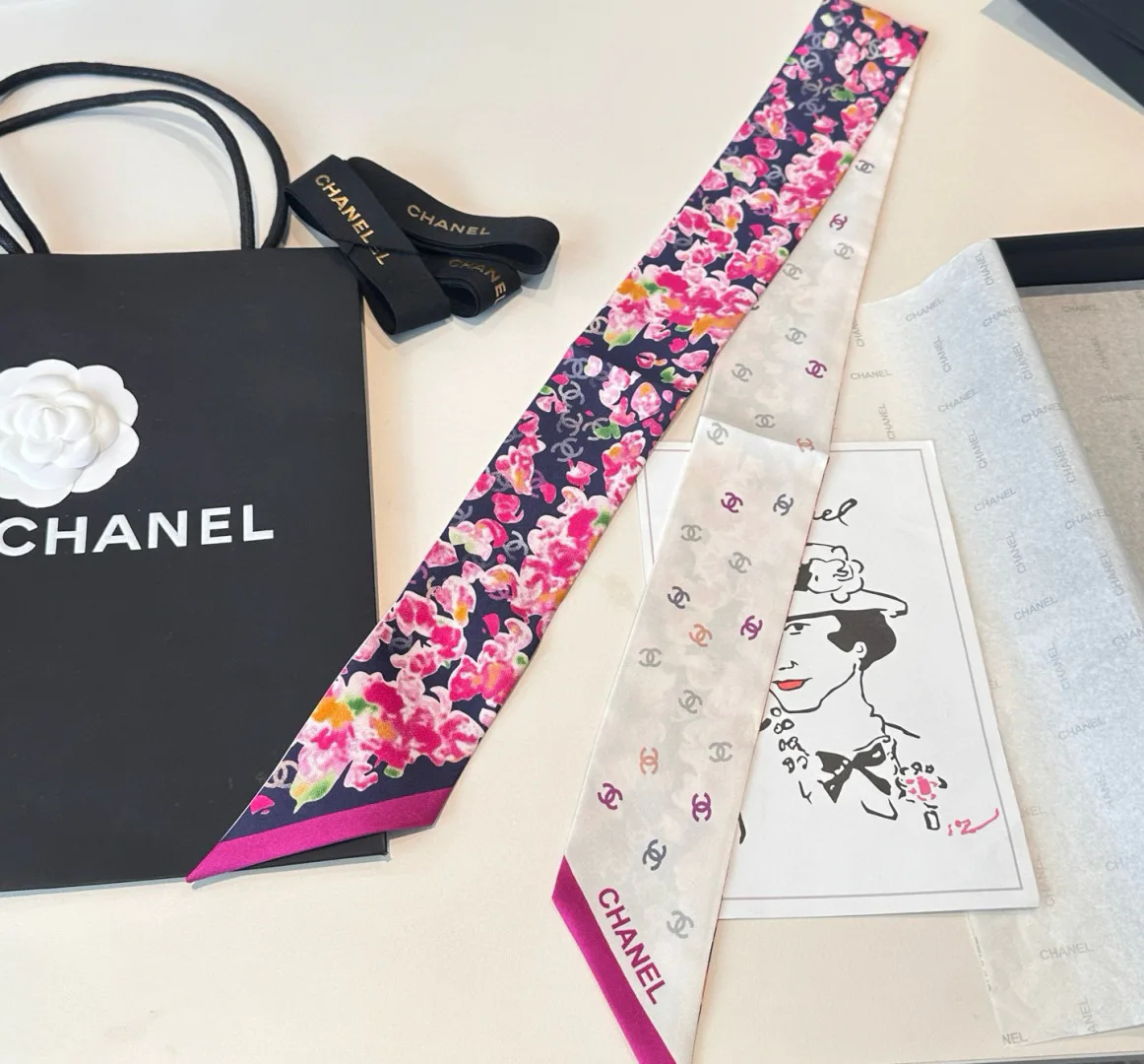 Платки Chanel 10416082