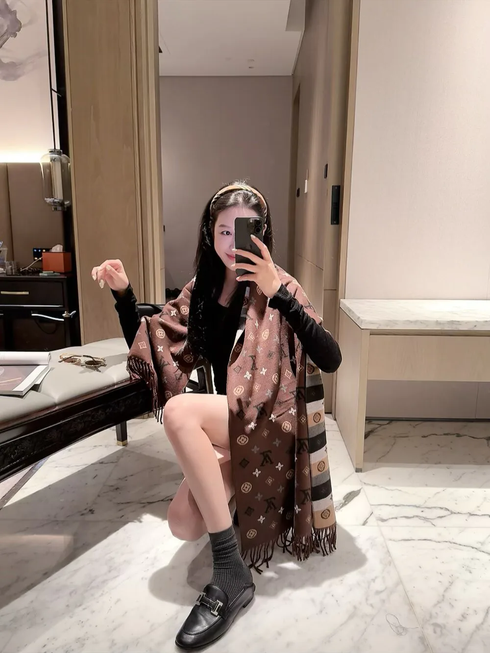 Шарфы Louis Vuitton 18002812