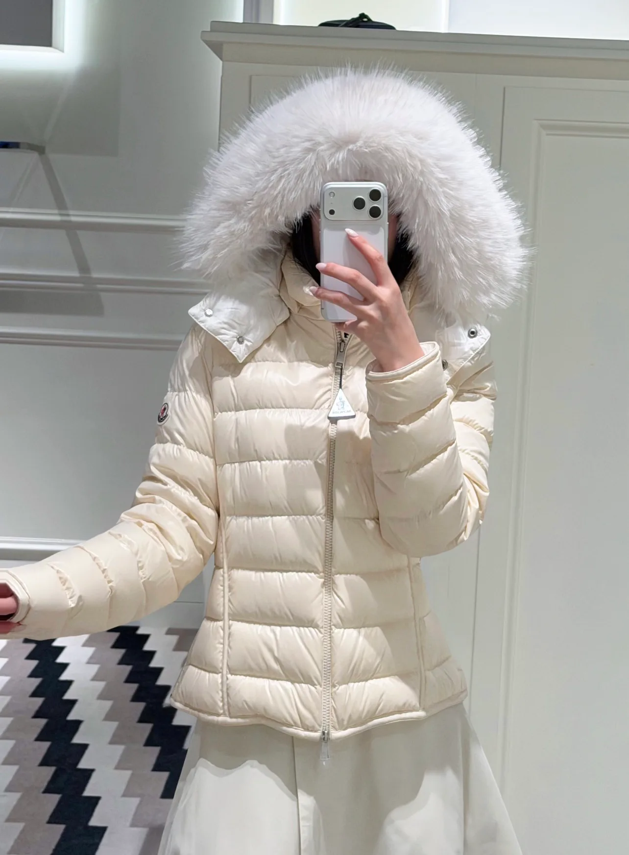 Куртки И Пуховики Женские Moncler 18633059
