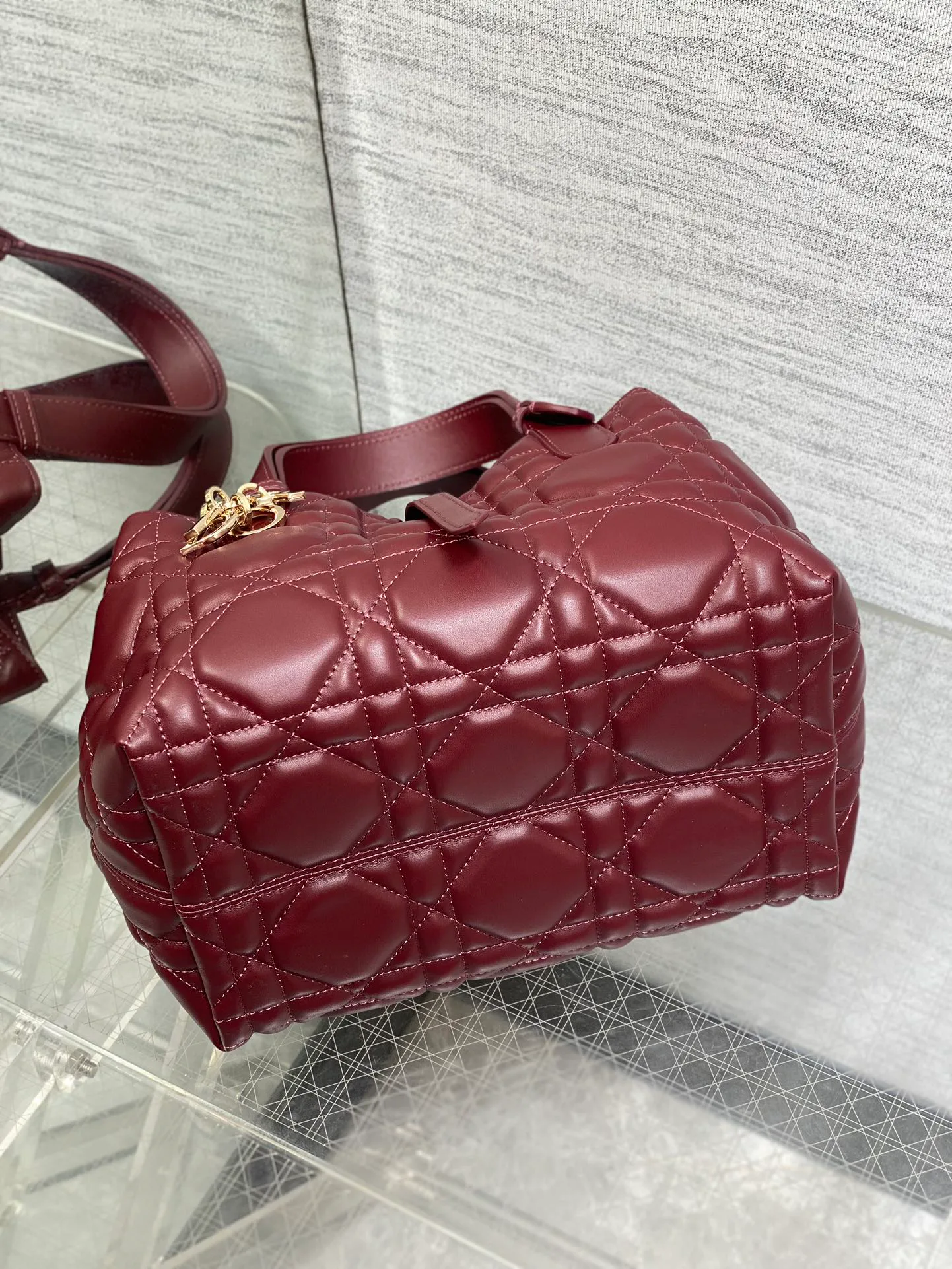 Классические Сумки Женские Christian Dior 11562696