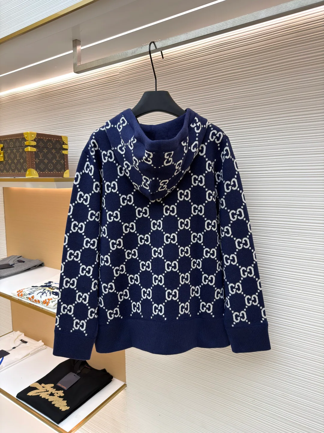 Куртки И Пуховики Мужские Gucci 9670056