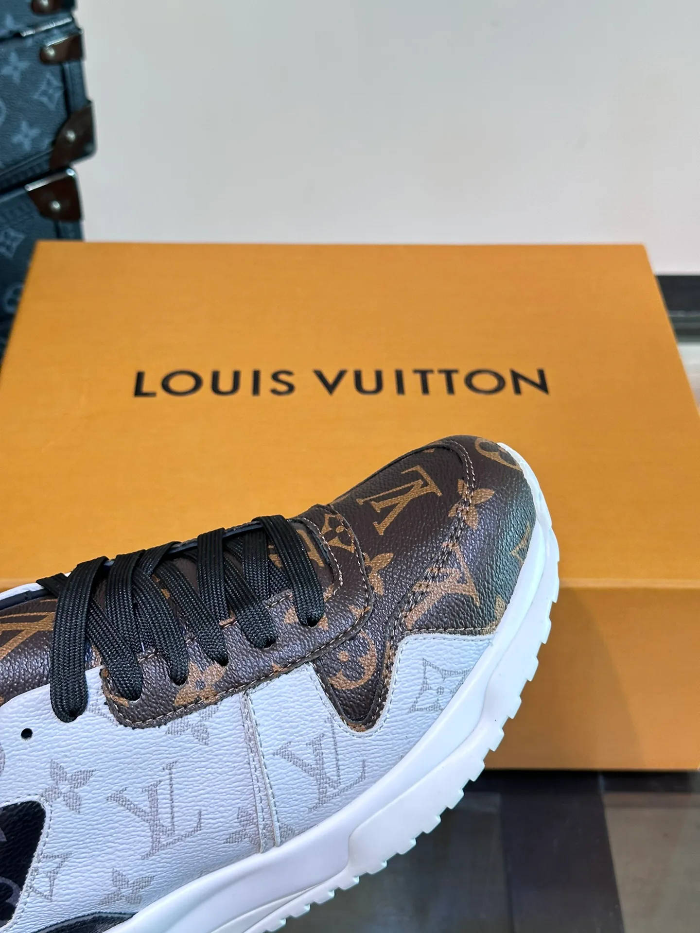 Кроссовки Мужские Louis Vuitton 774065