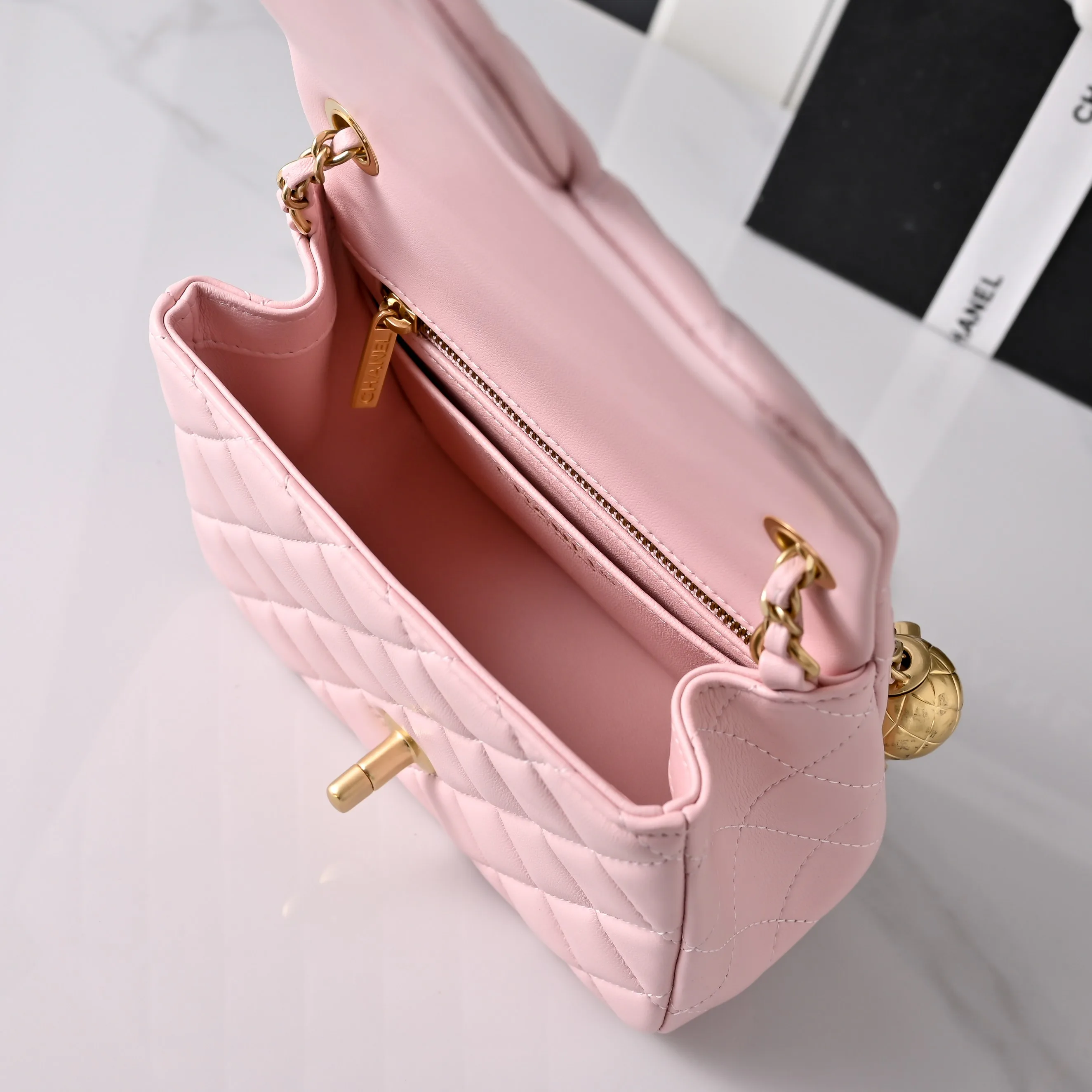 Классические Сумки Женские Chanel 17802242