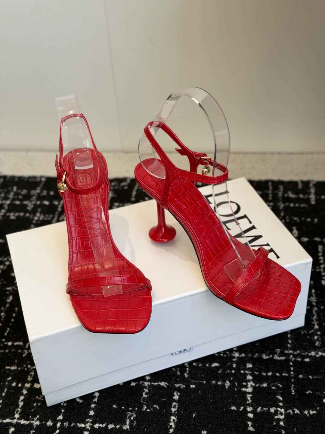 Босоножки Женские Loewe 20152412