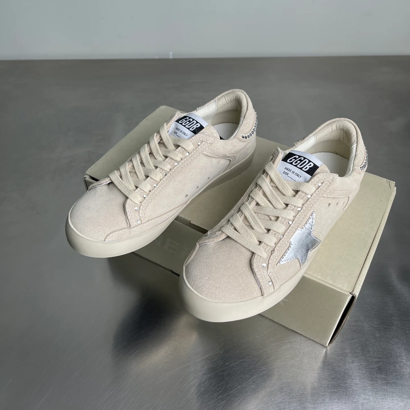 Кроссовки Женские Golden Goose 17214167