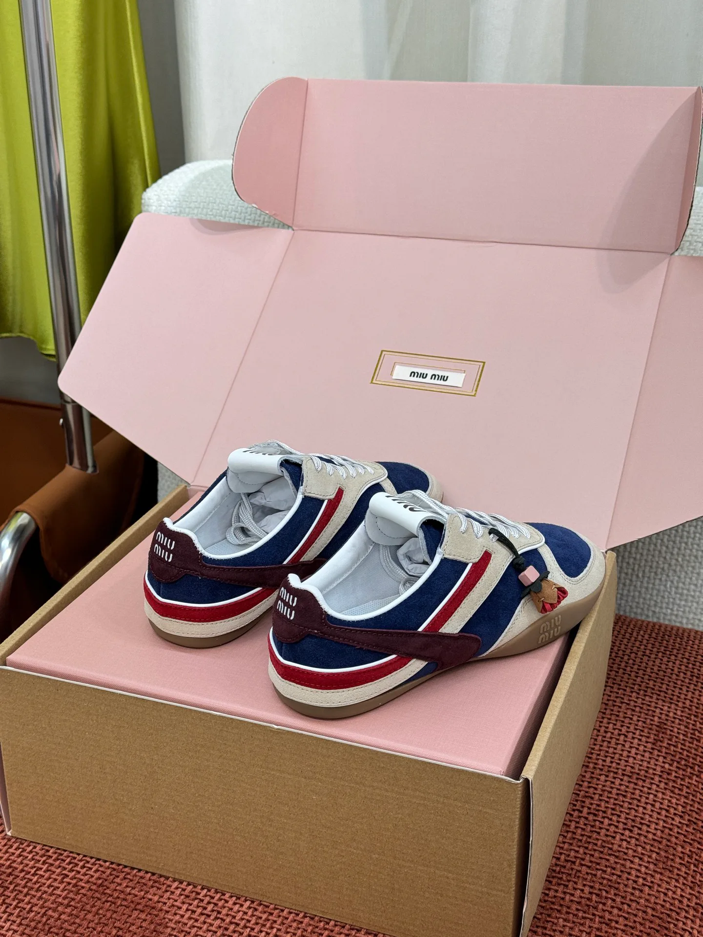 Кроссовки Женские Miu Miu 18291151