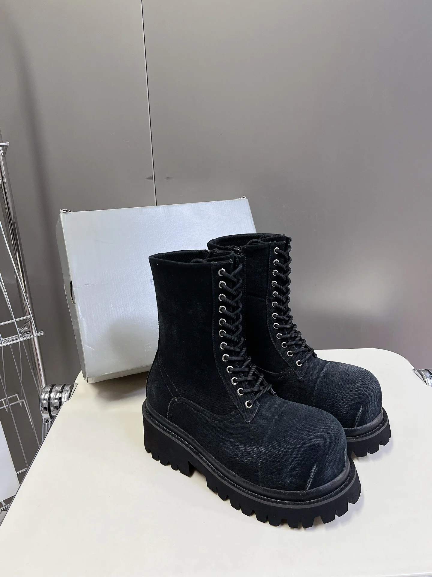 Ботинки Женские Balenciaga 17449298
