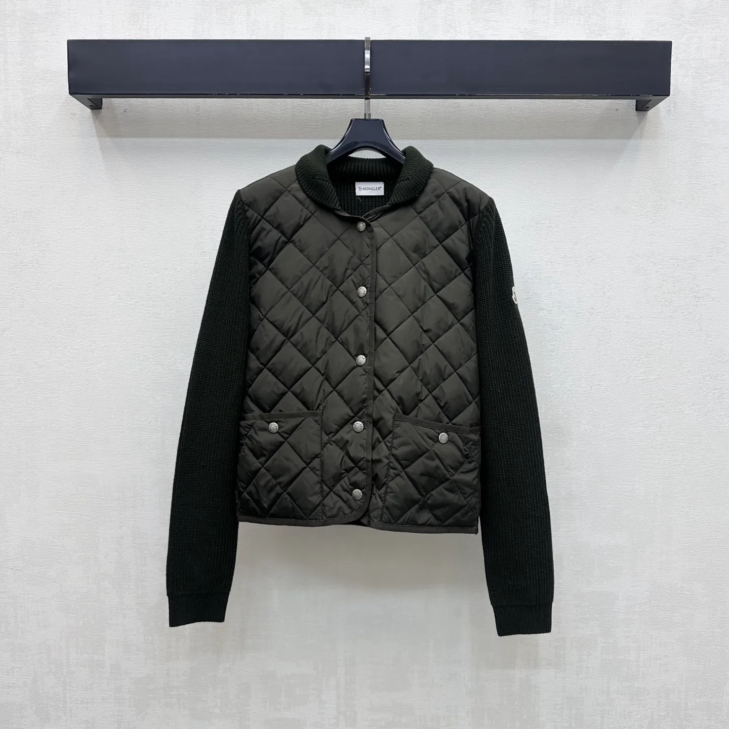Куртки И Пуховики Женские Moncler 18432068