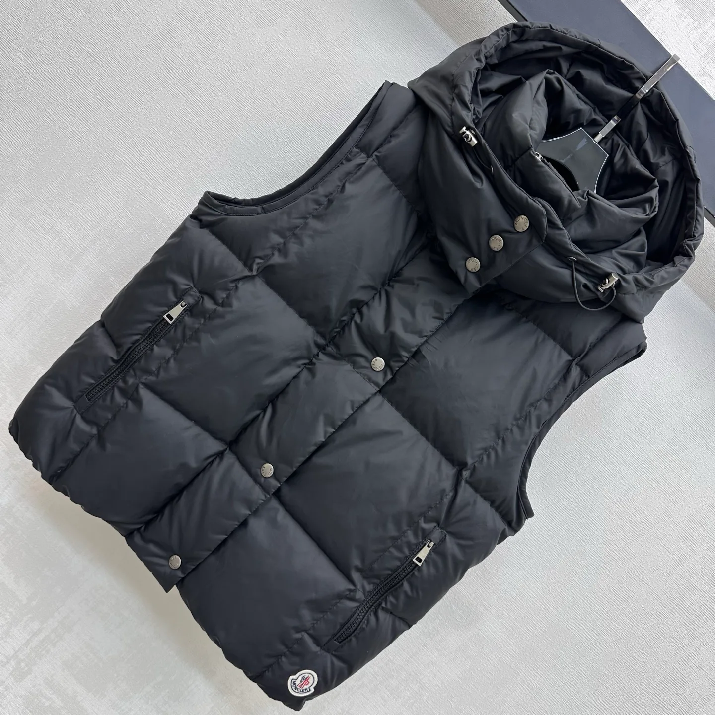 Жилеты Женские Moncler 18775155
