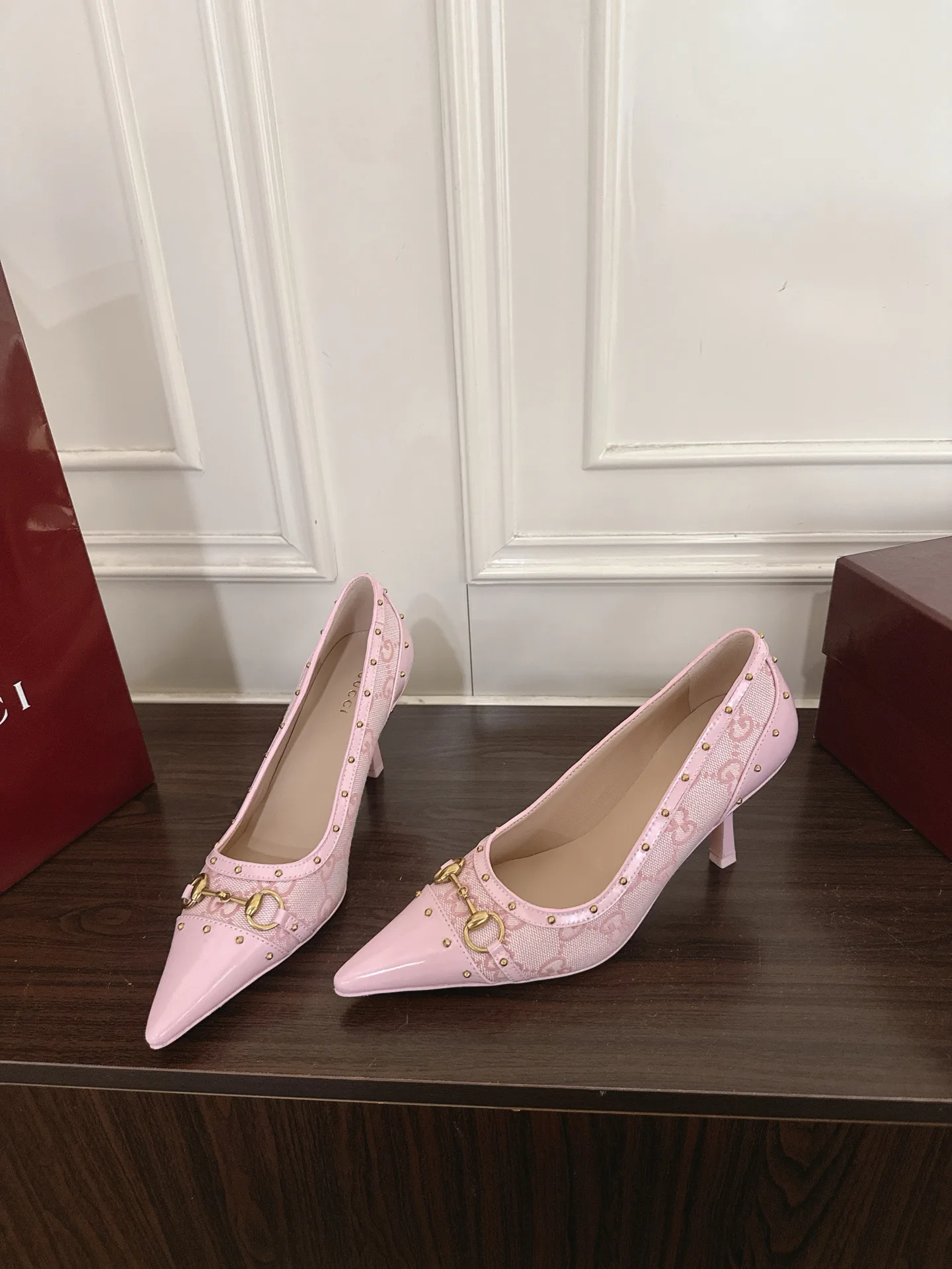 Туфли Женские Gucci 18135609