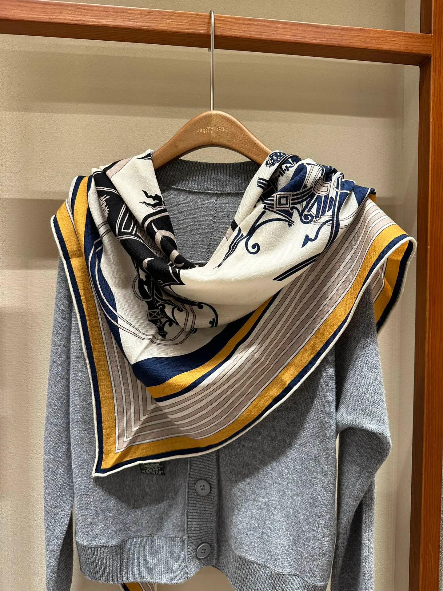 Платки Hermes 12644839