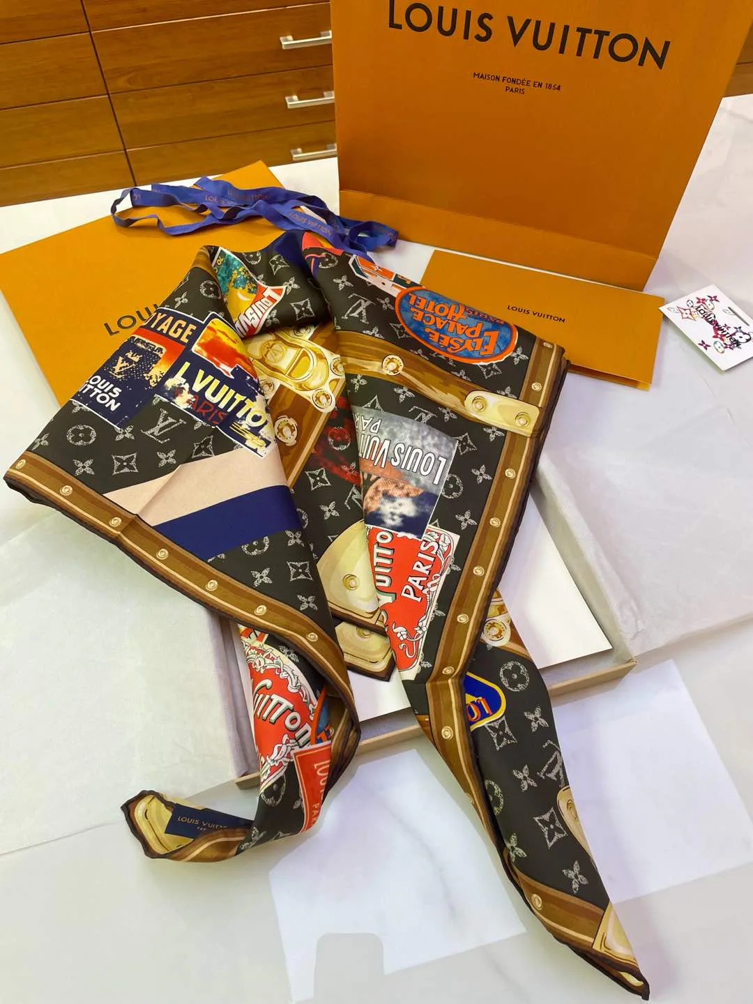 Шарфы Louis Vuitton 14248