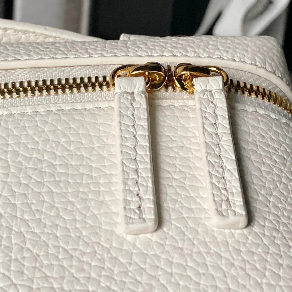 Классические Сумки Женские Chanel 18207918