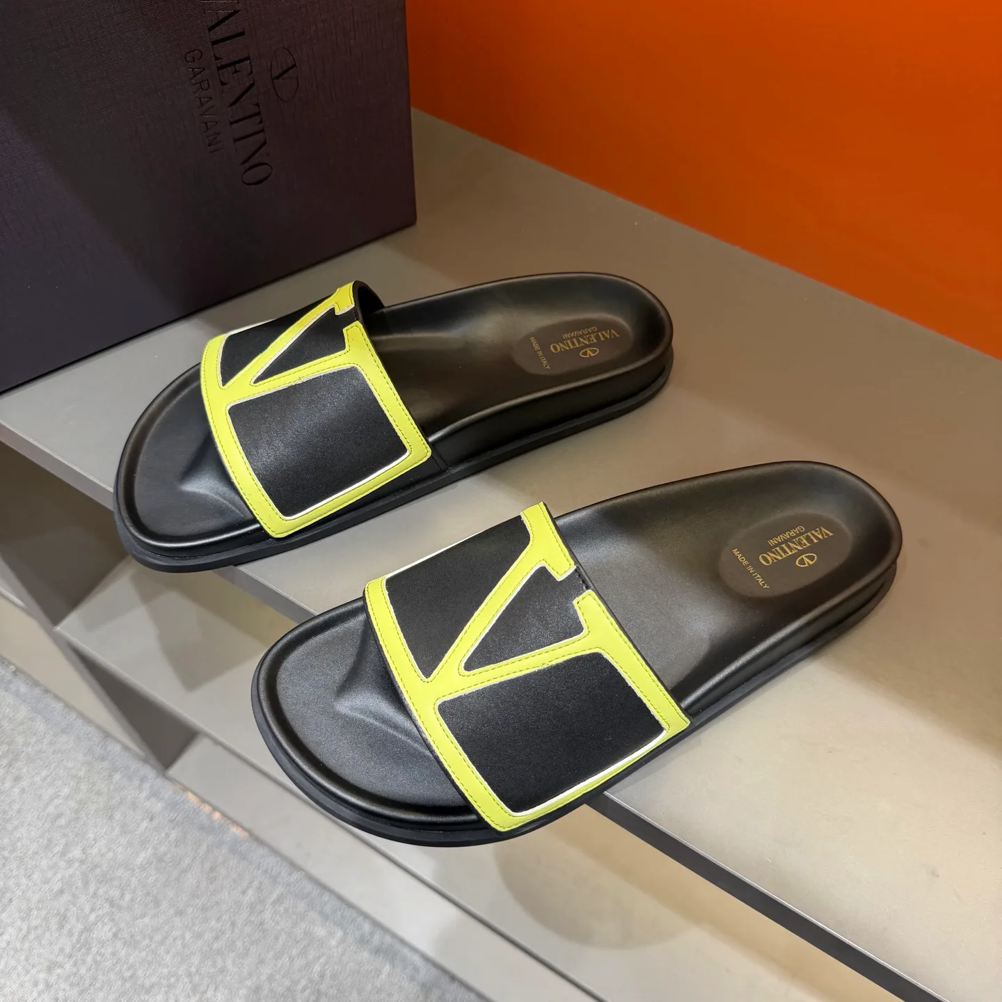 Сандалии Мужские Valentino 11468680