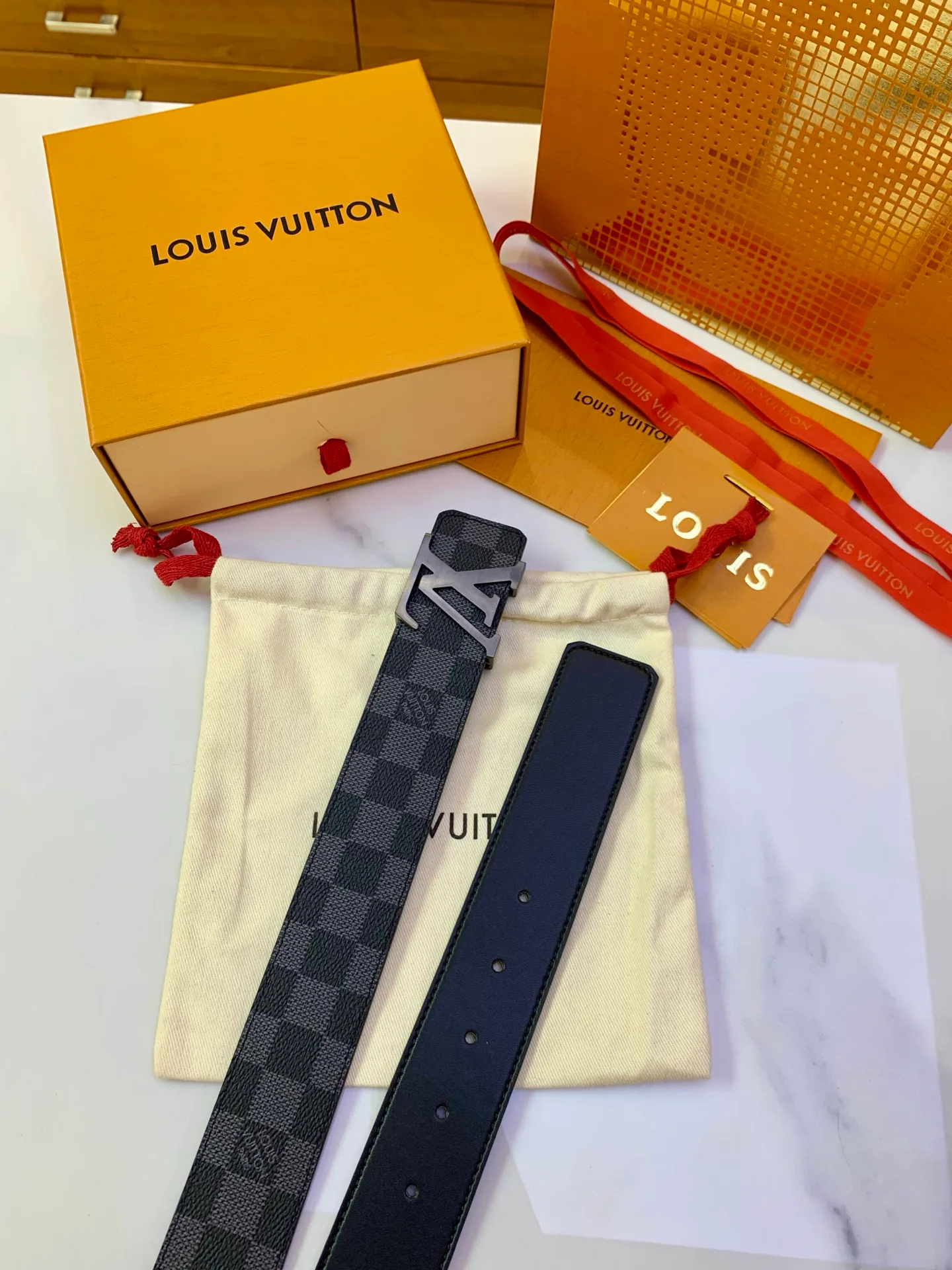 Ремни Louis Vuitton 17682153