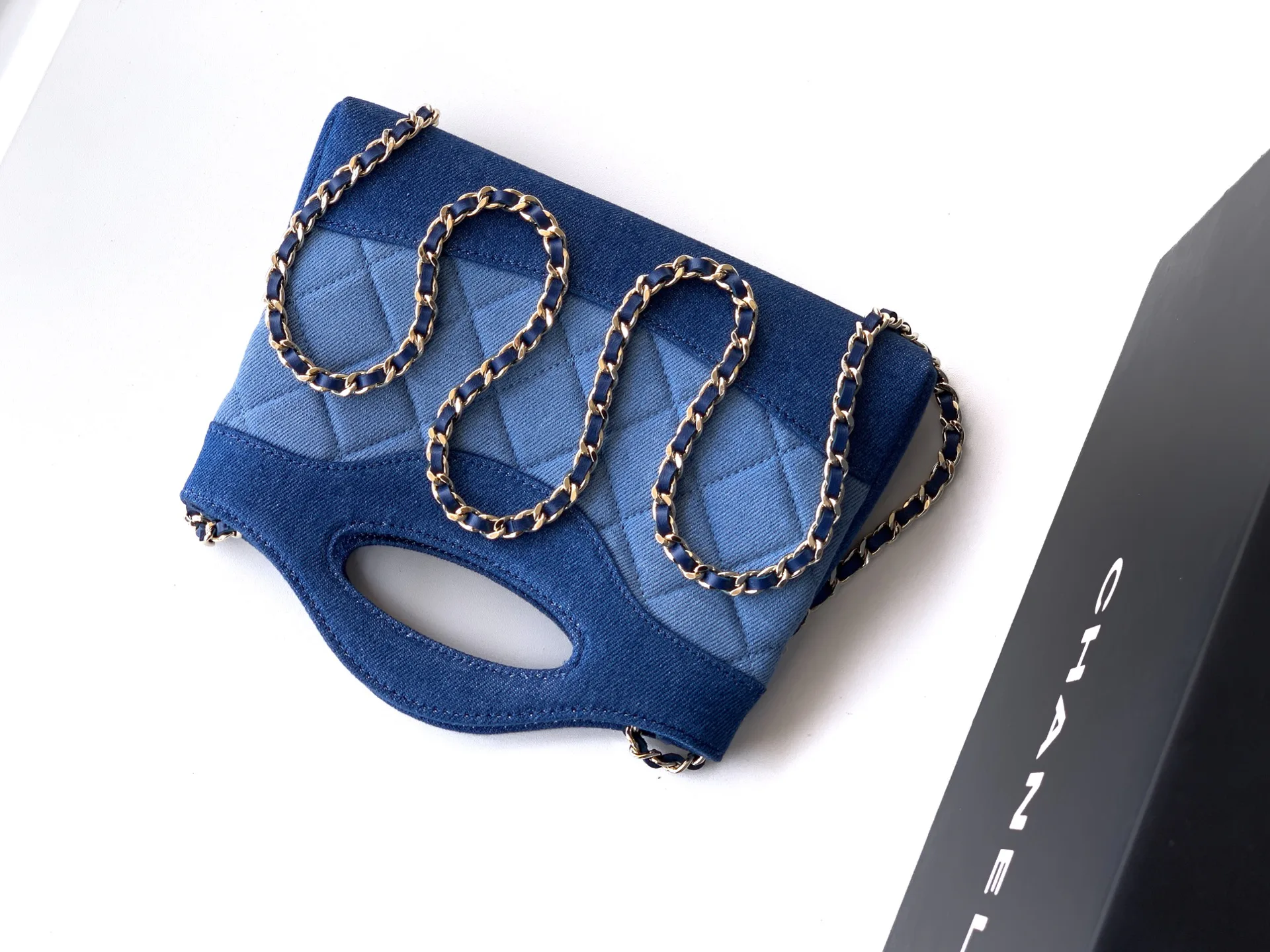 Классические Сумки Женские Chanel 13558207