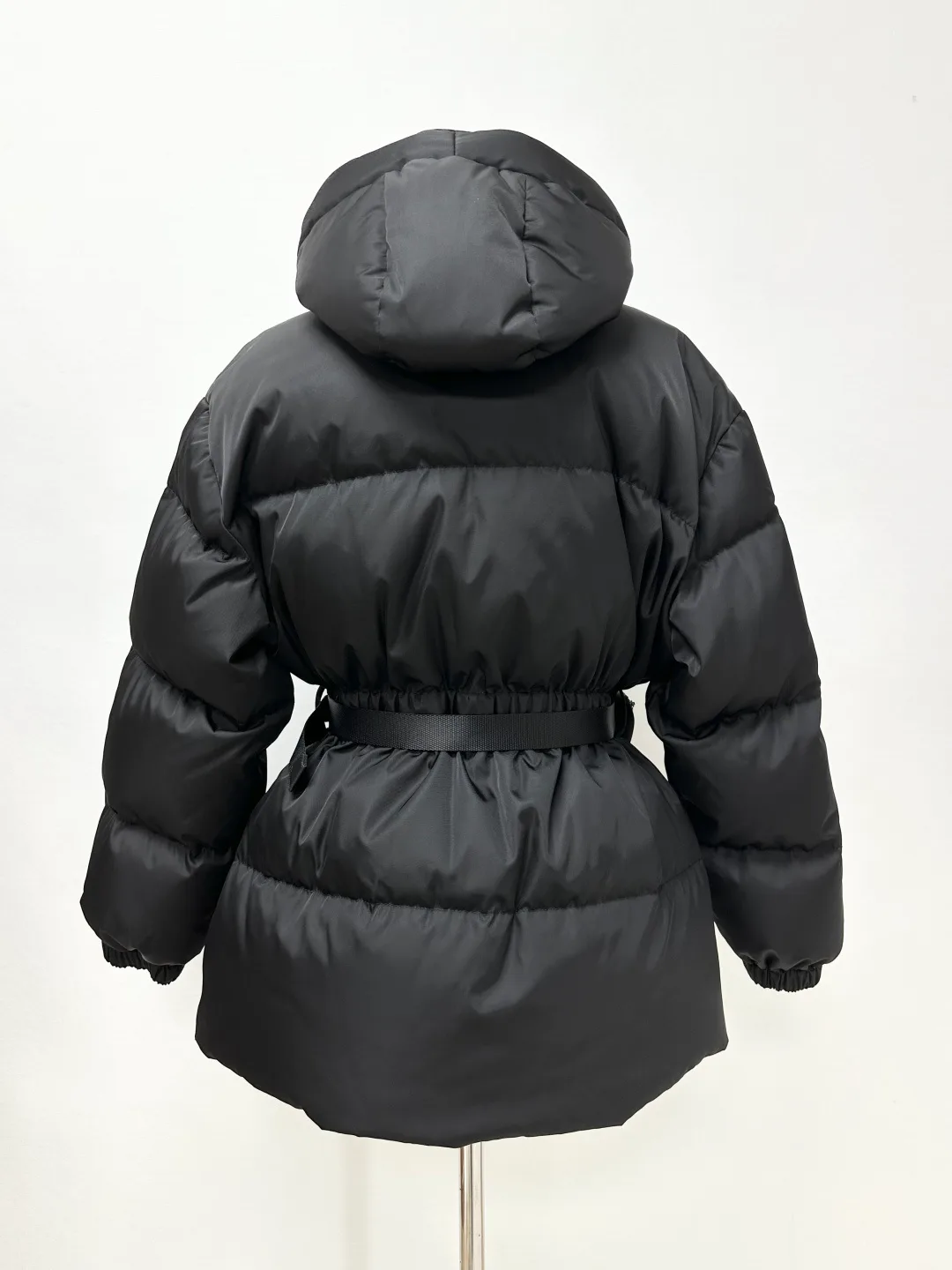 Куртки И Пуховики Женские Prada 18538731