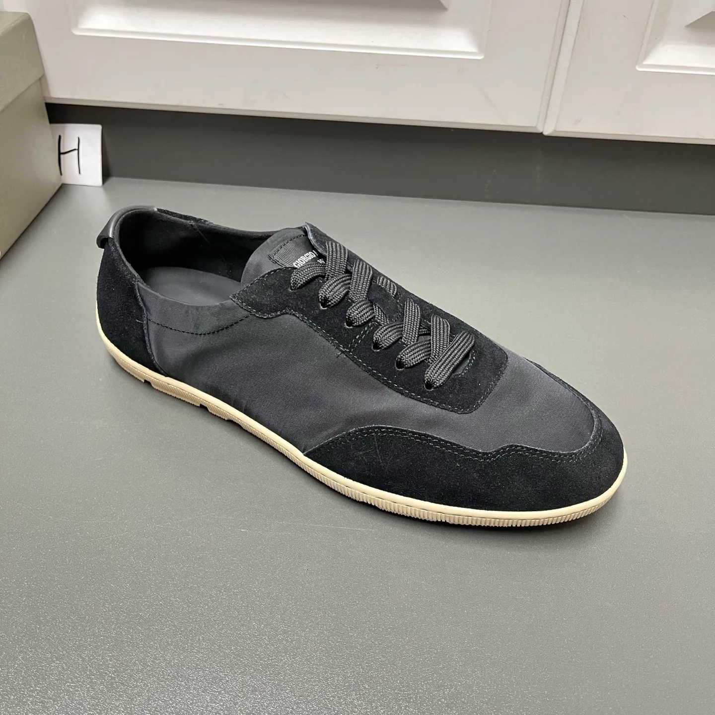 Кроссовки Мужские Armani 17636580