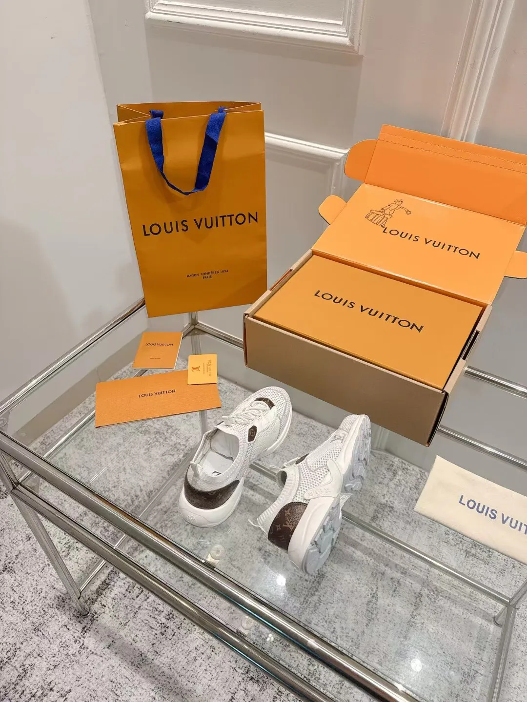 Кроссовки Женские Louis Vuitton 837002