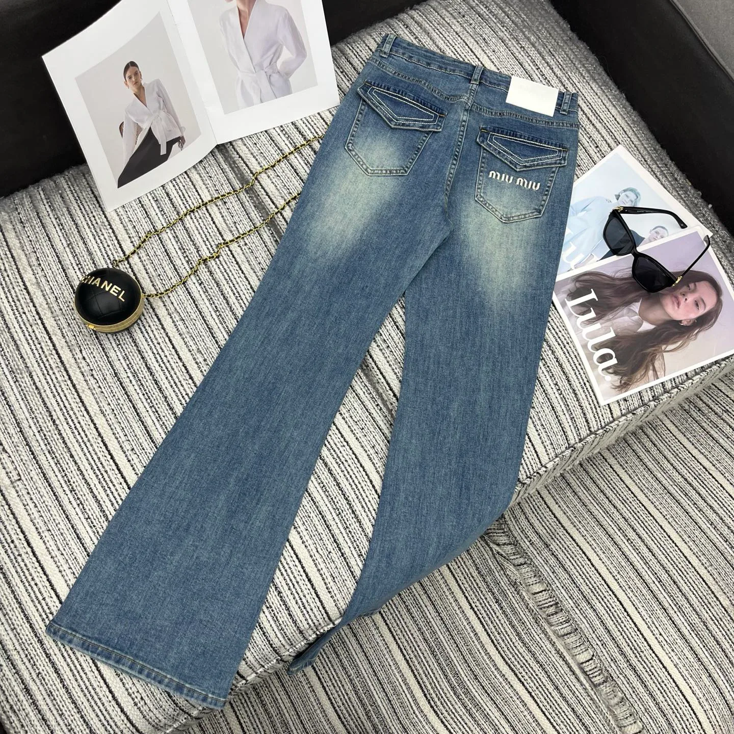 Джинсы Женские Miu Miu 11690249
