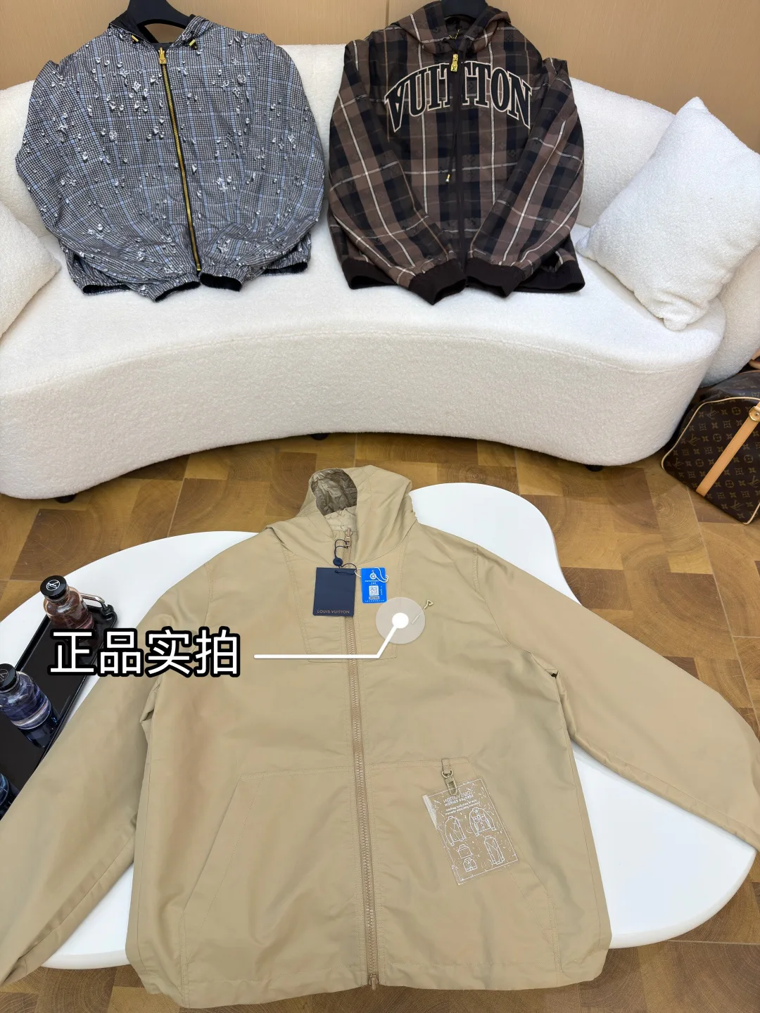 Куртки И Пуховики Мужские Louis Vuitton 9693477