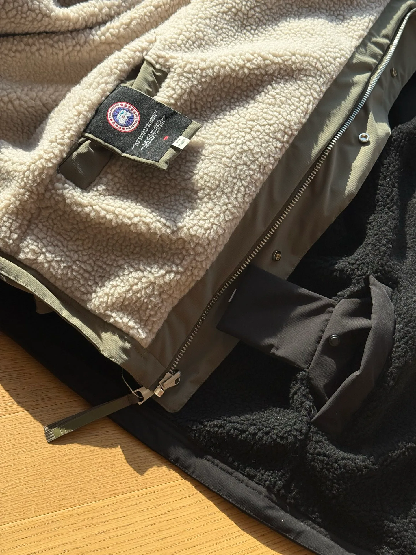 Куртки И Пуховики Мужские Canada Goose 4539475