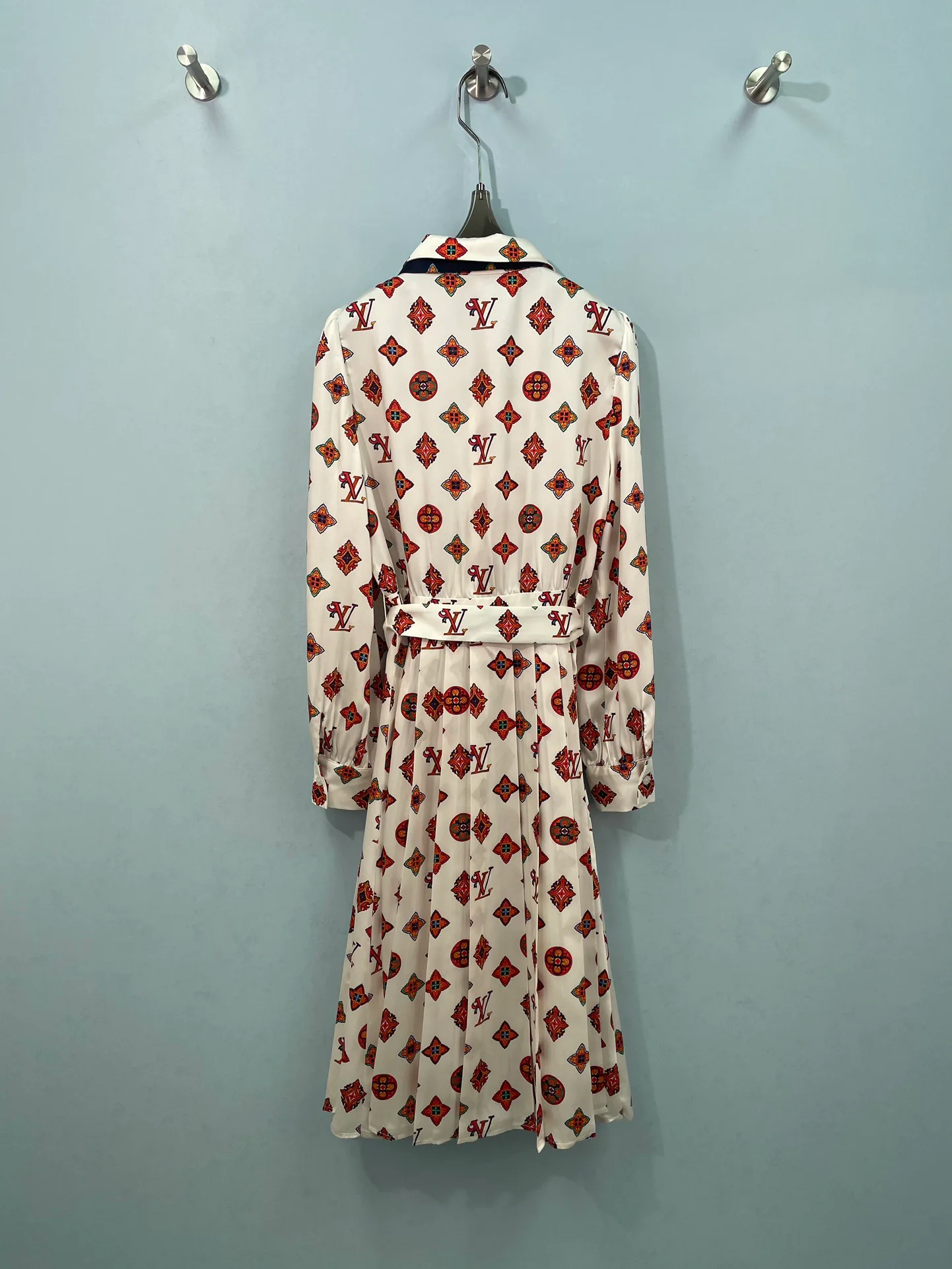 Платья Женские Louis Vuitton 18151728