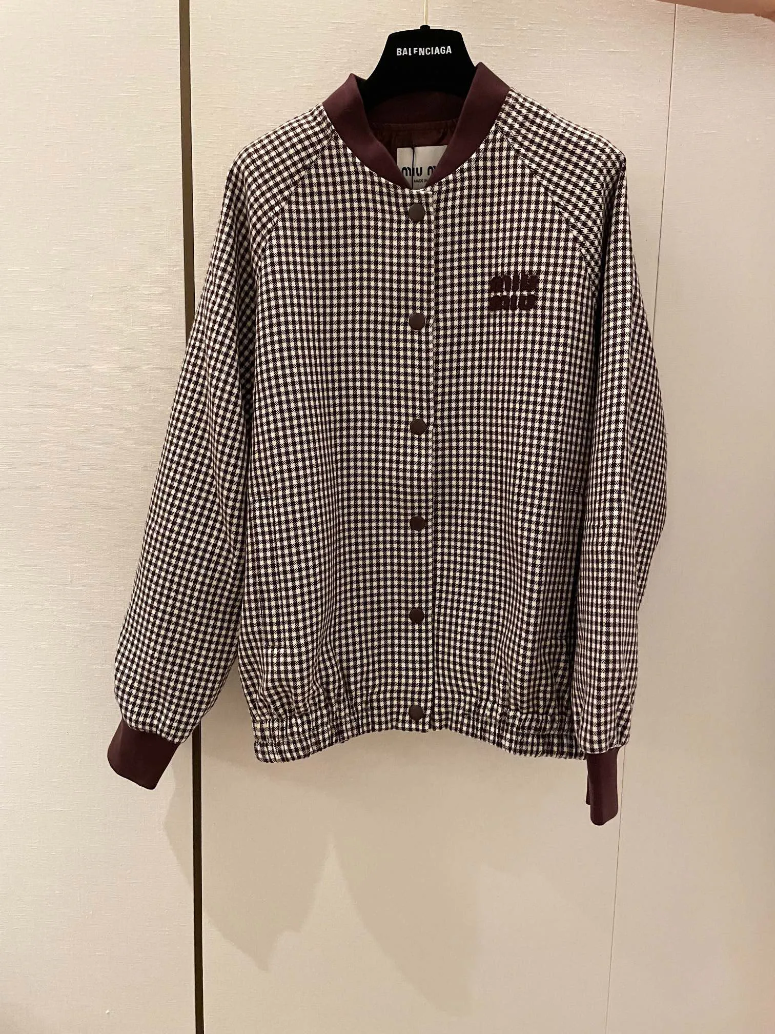 Куртки И Пуховики Женские Miu Miu 18574