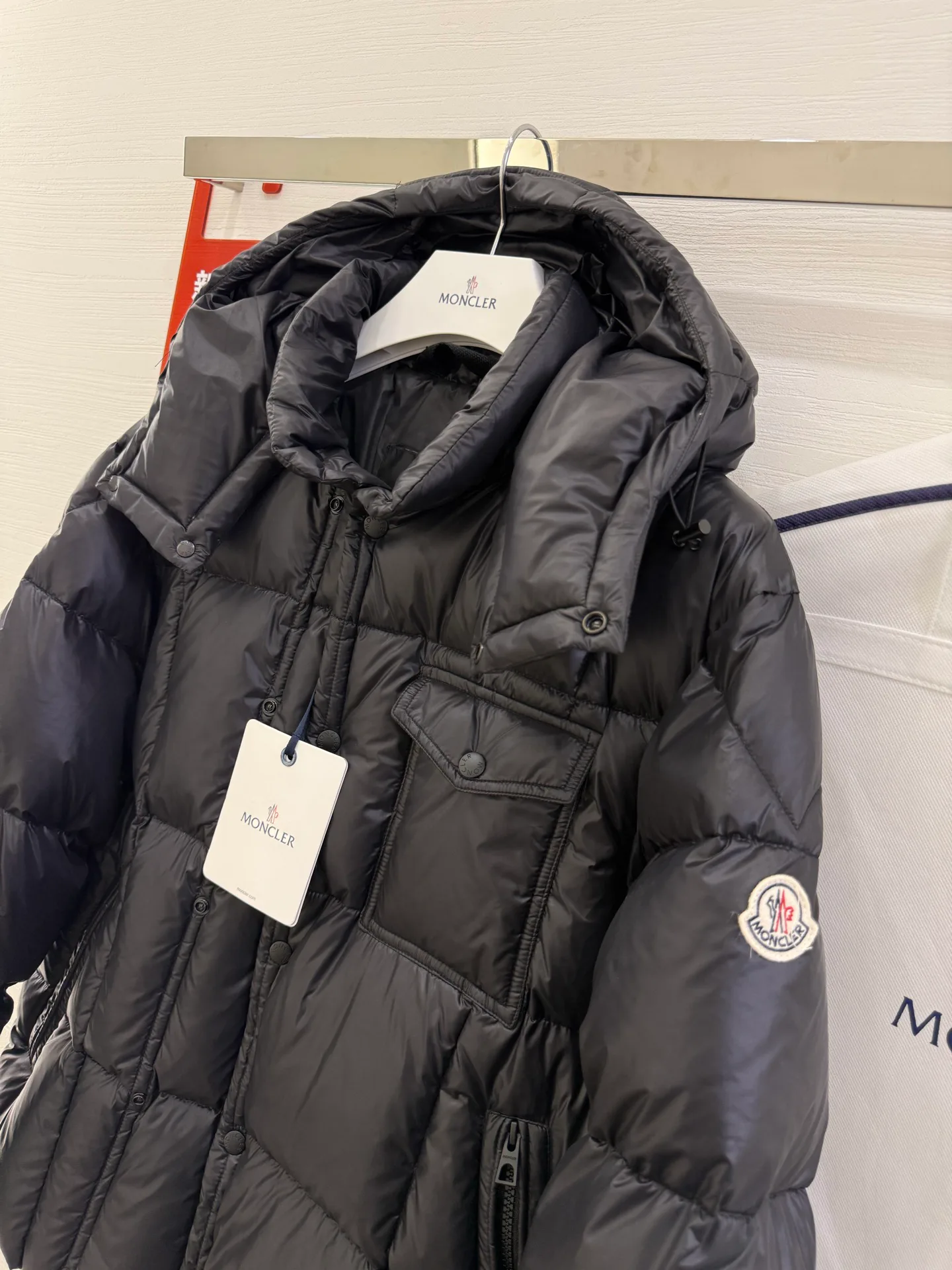 Куртки И Пуховики Женские Moncler 18825223