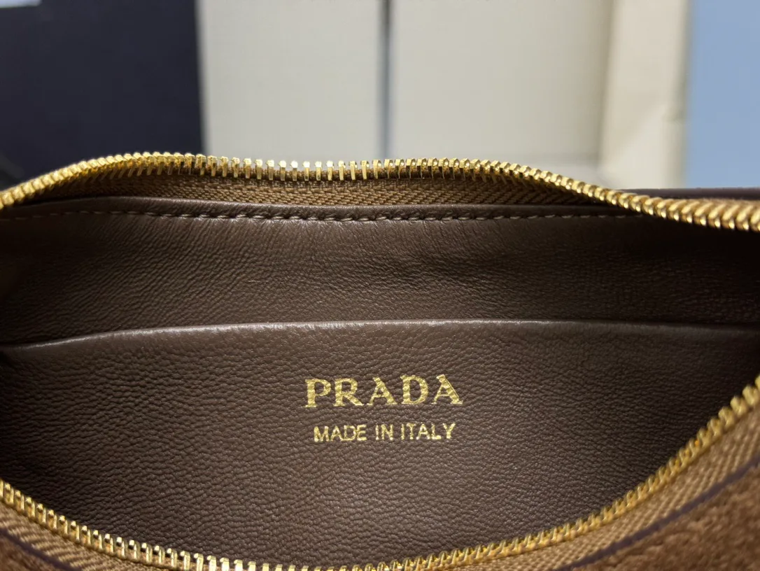 Сумки На Ремне Женские Prada 852764