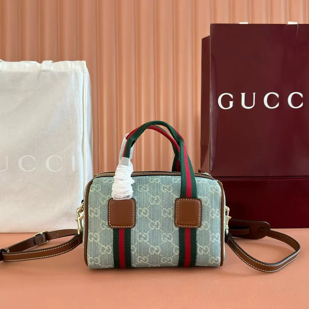 Классические Сумки Женские Gucci 1631850