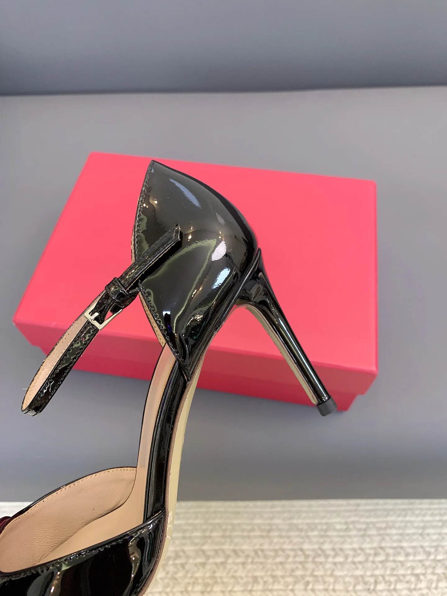 Туфли Женские Valentino 17656640