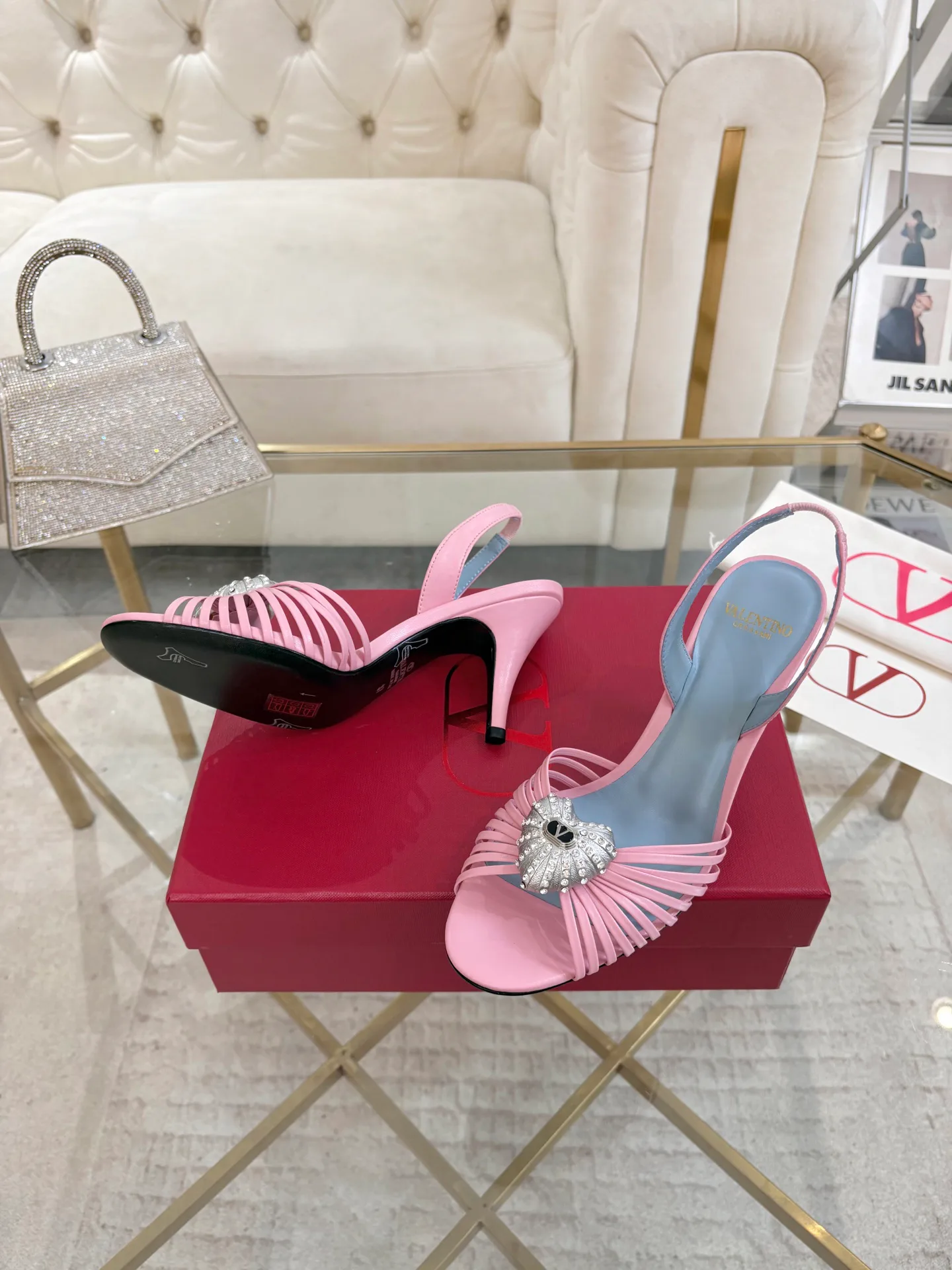 Босоножки Женские Valentino 18135277