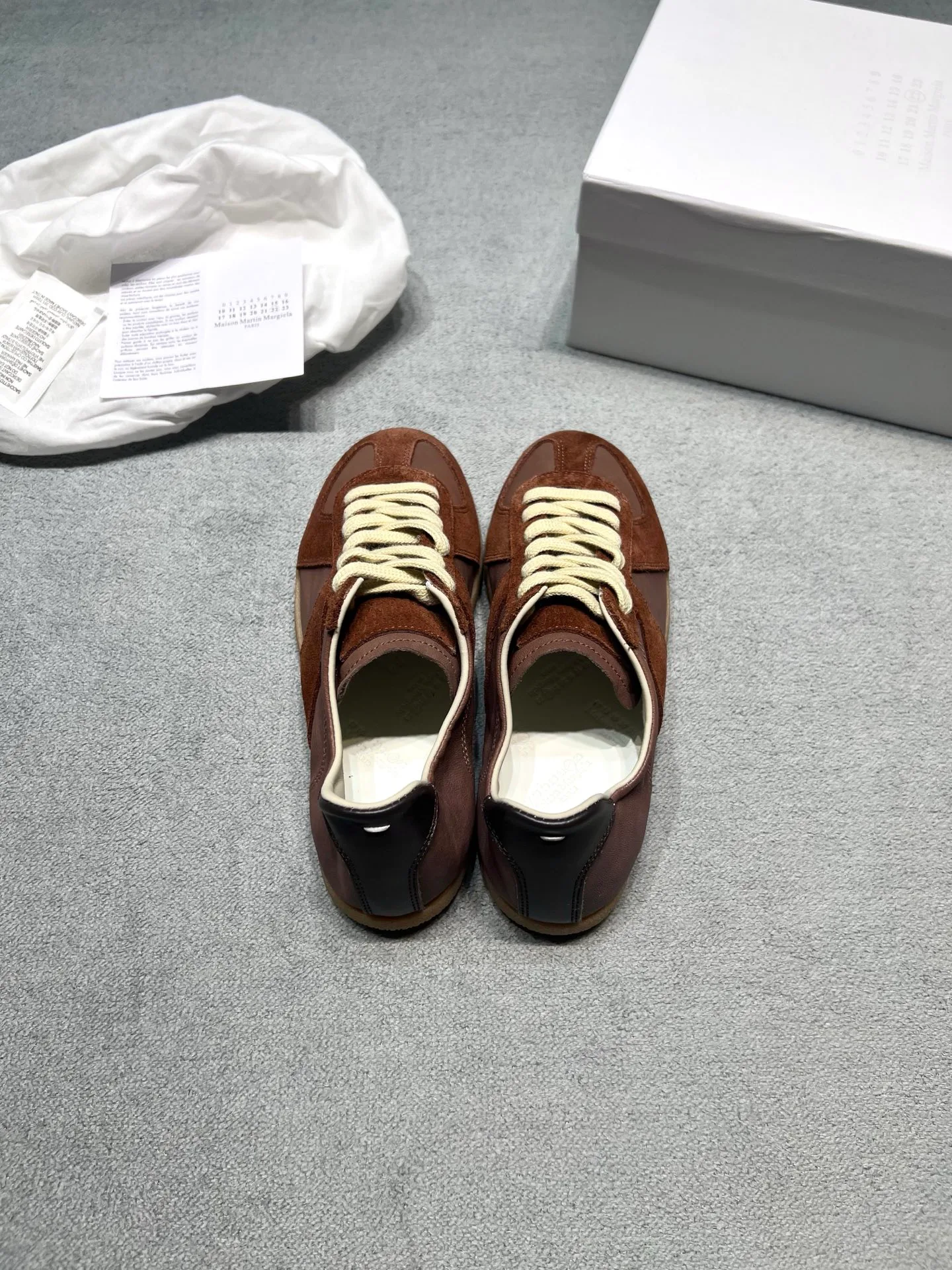 Кроссовки Женские Maison Margiela 18366873
