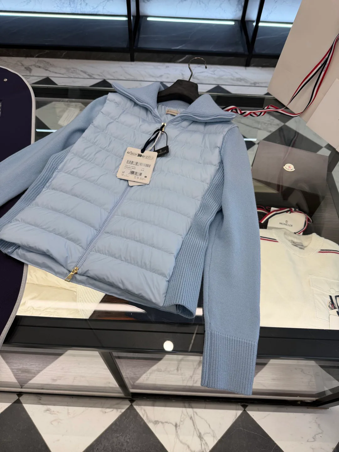 Куртки И Пуховики Женские Moncler 1738466