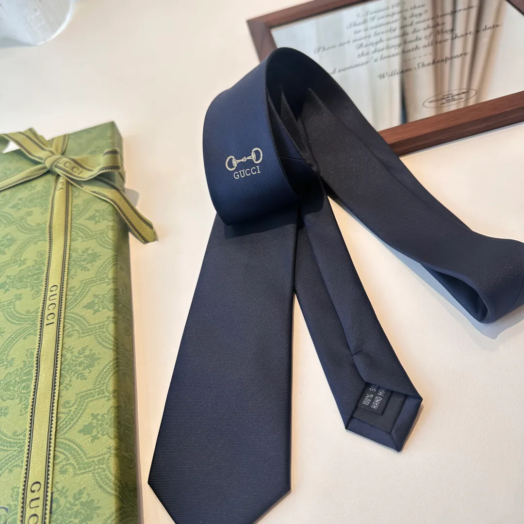 Платки Armani 1552607