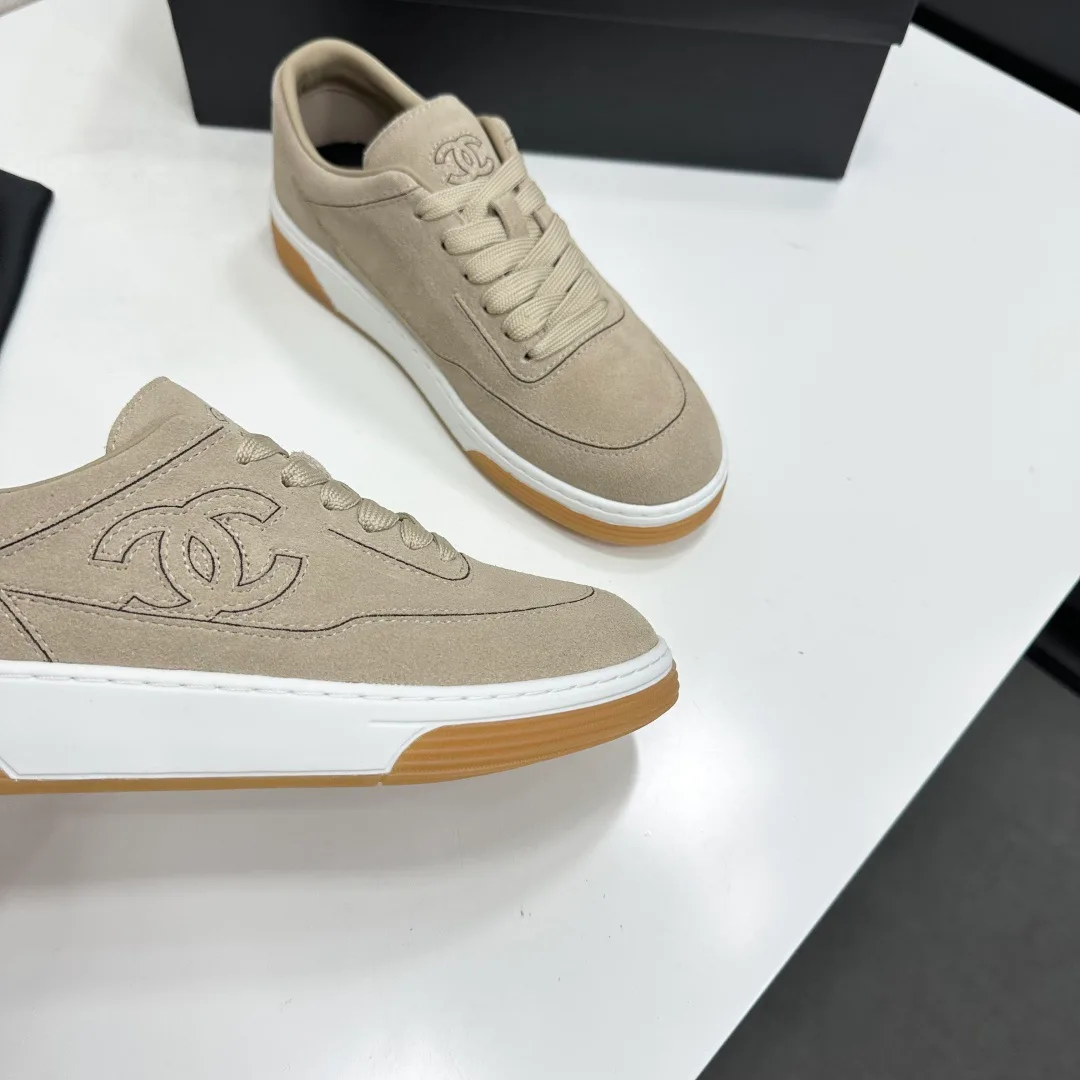 Кроссовки Женские Chanel 18648743