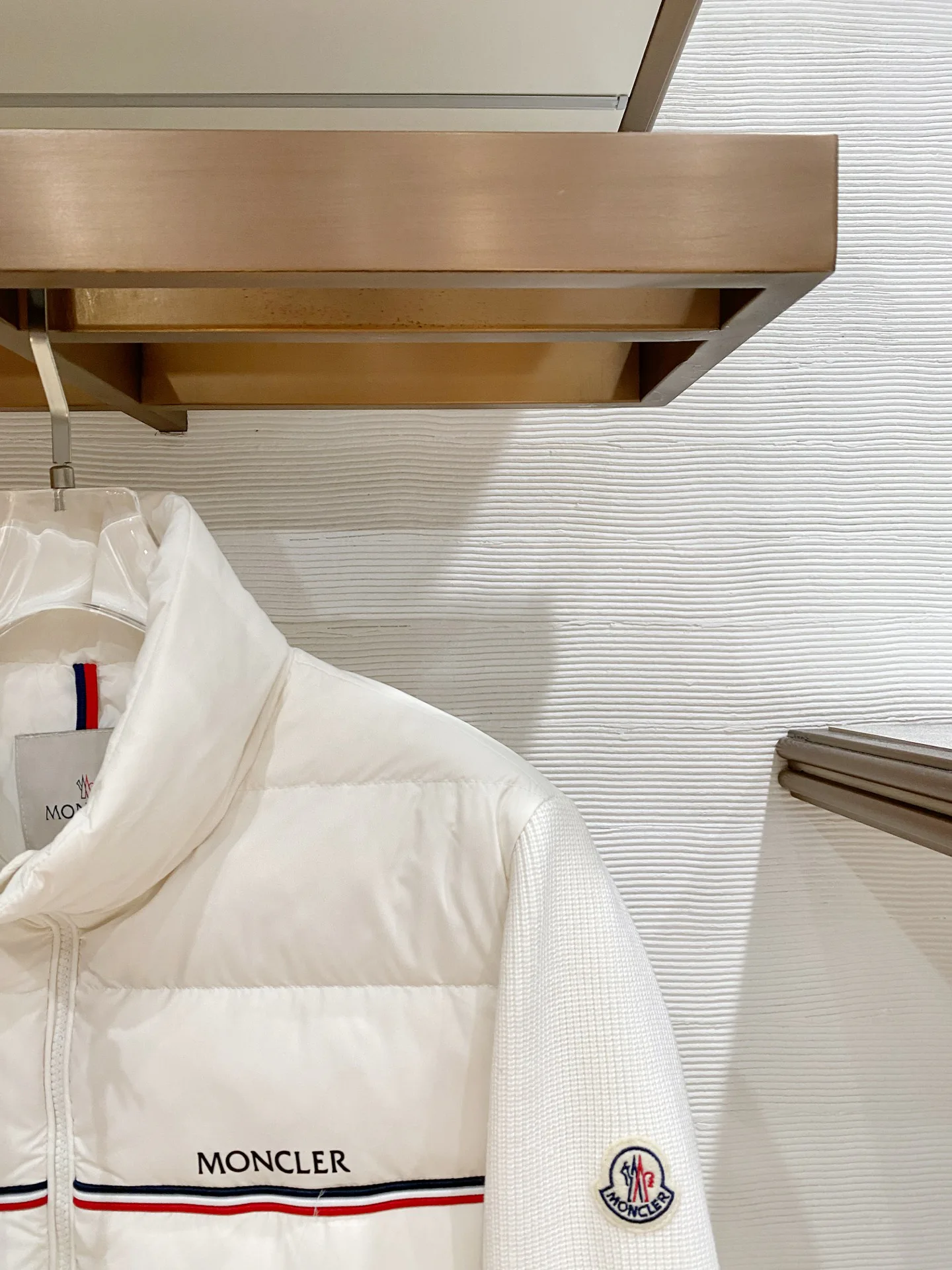 Куртки И Пуховики Мужские Moncler 17941239