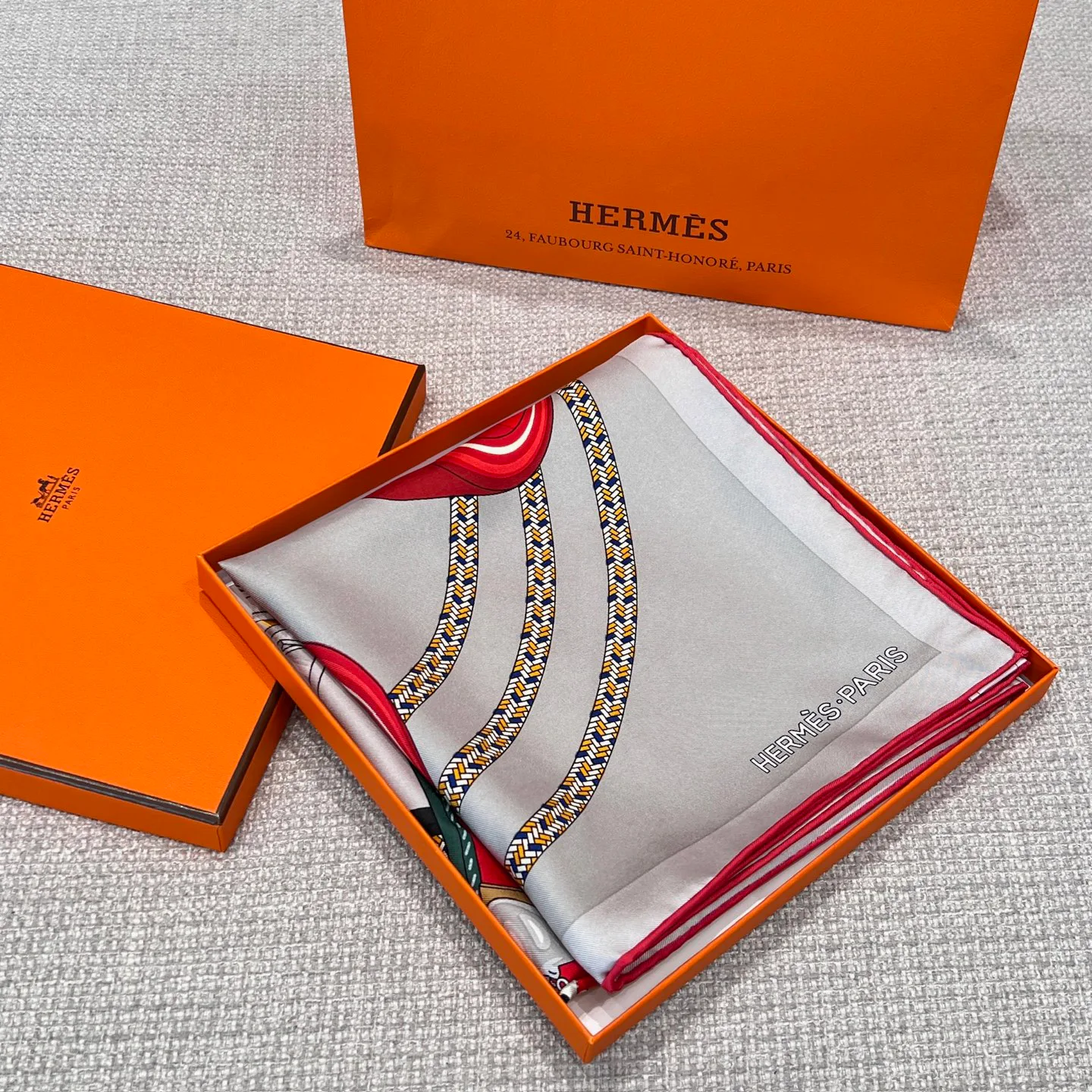 Платки Hermes 17991433