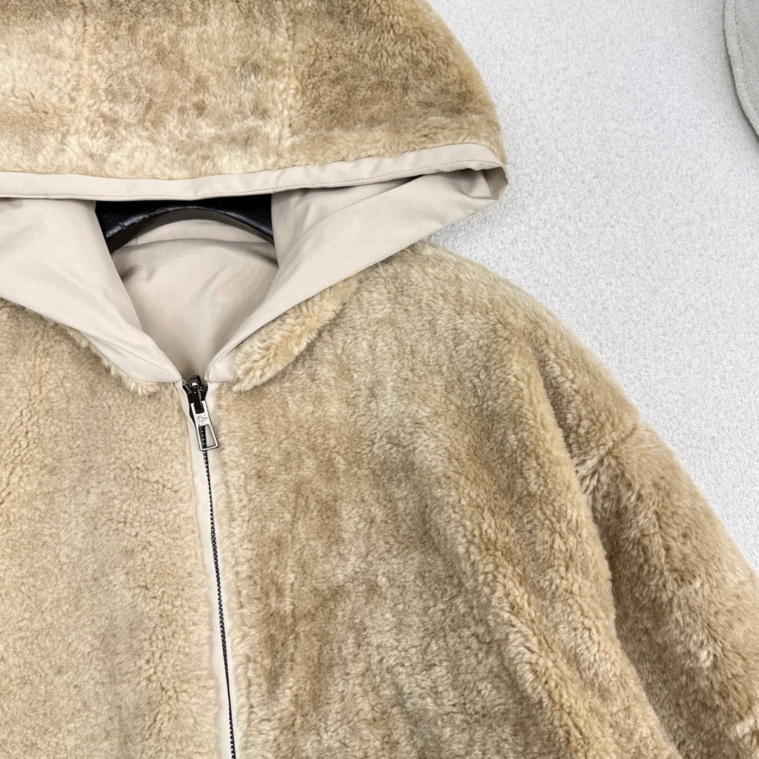 Куртки И Пуховики Женские Loro Piana 1006280