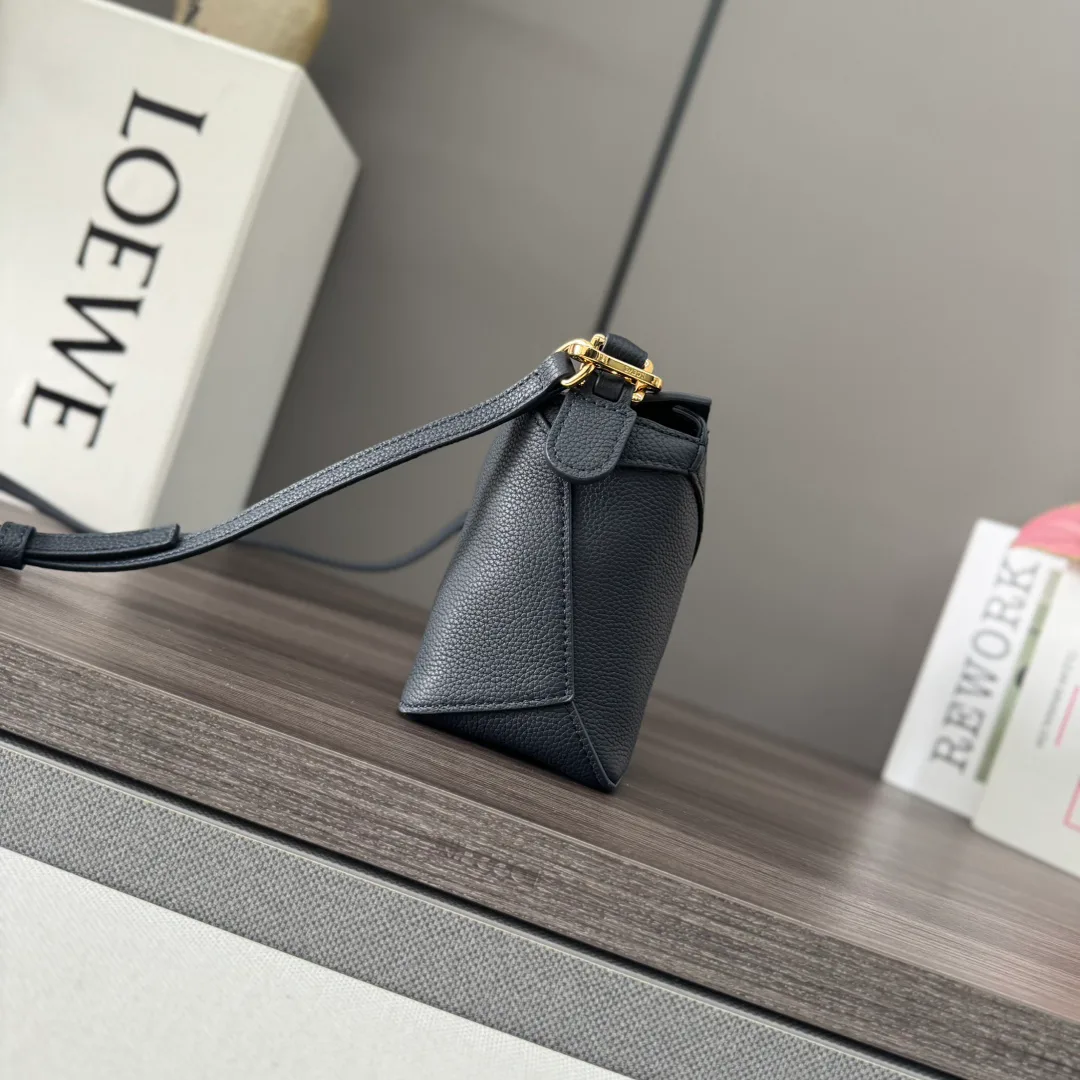 Сумки На Ремне Женские Loewe 1169275