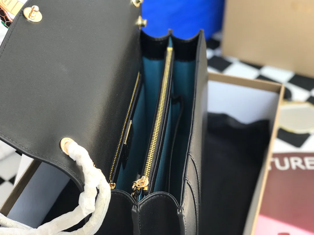 Сумки На Ремне Женские Bvlgari 5506