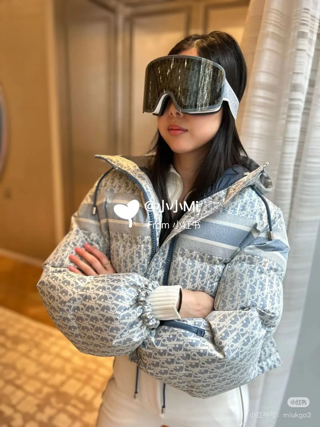 Куртки И Пуховики Женские Christian Dior 402817