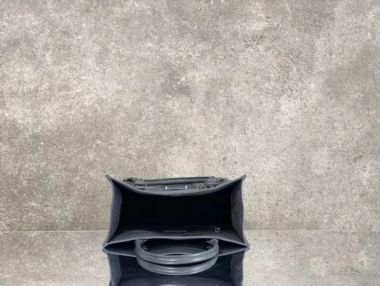 Классические Сумки Женские Balenciaga 11451444