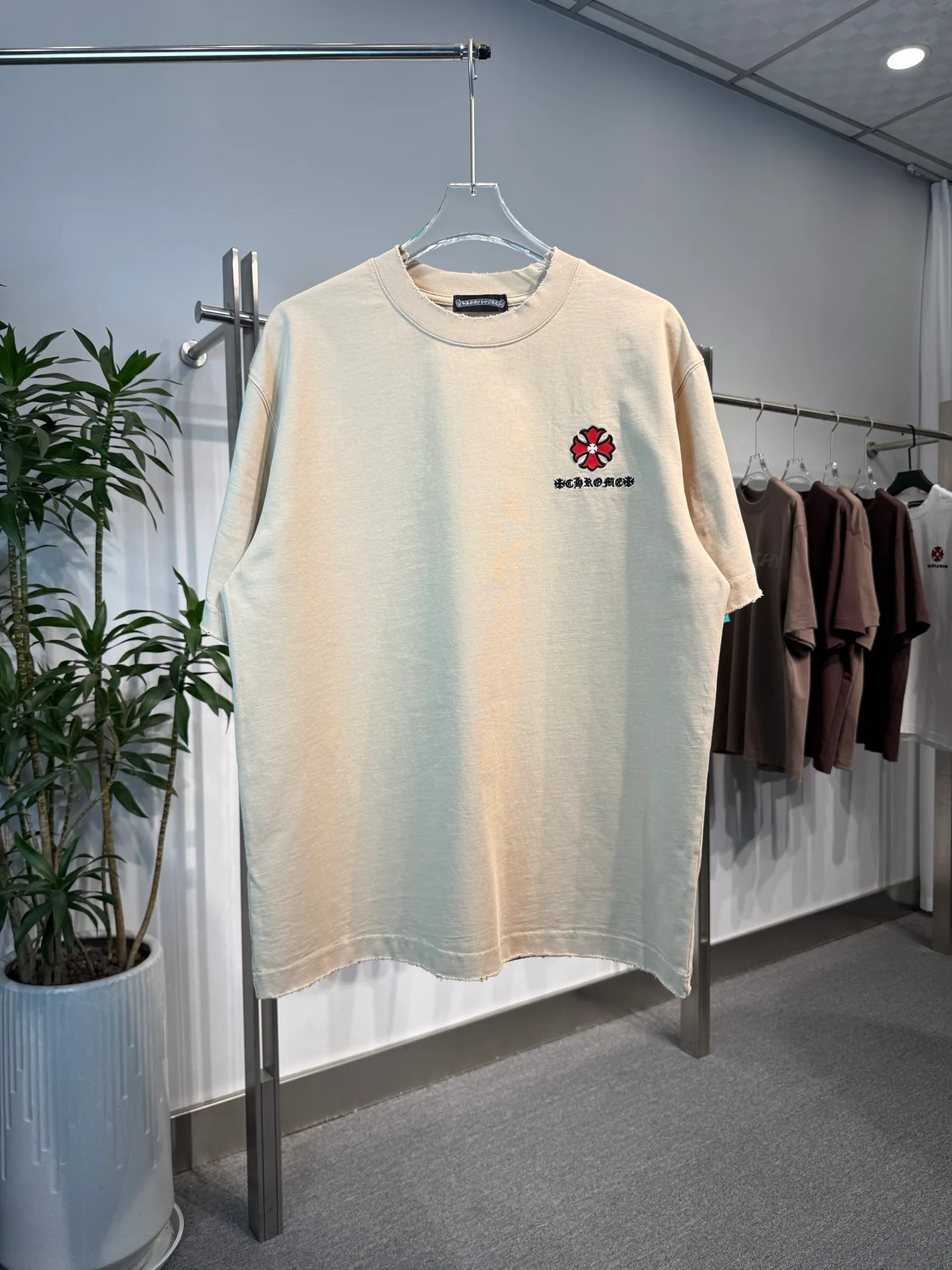 Футболки Женские Chrome Hearts 11460841