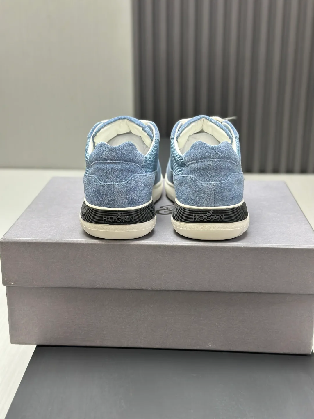 Кроссовки Женские Hogan 429118