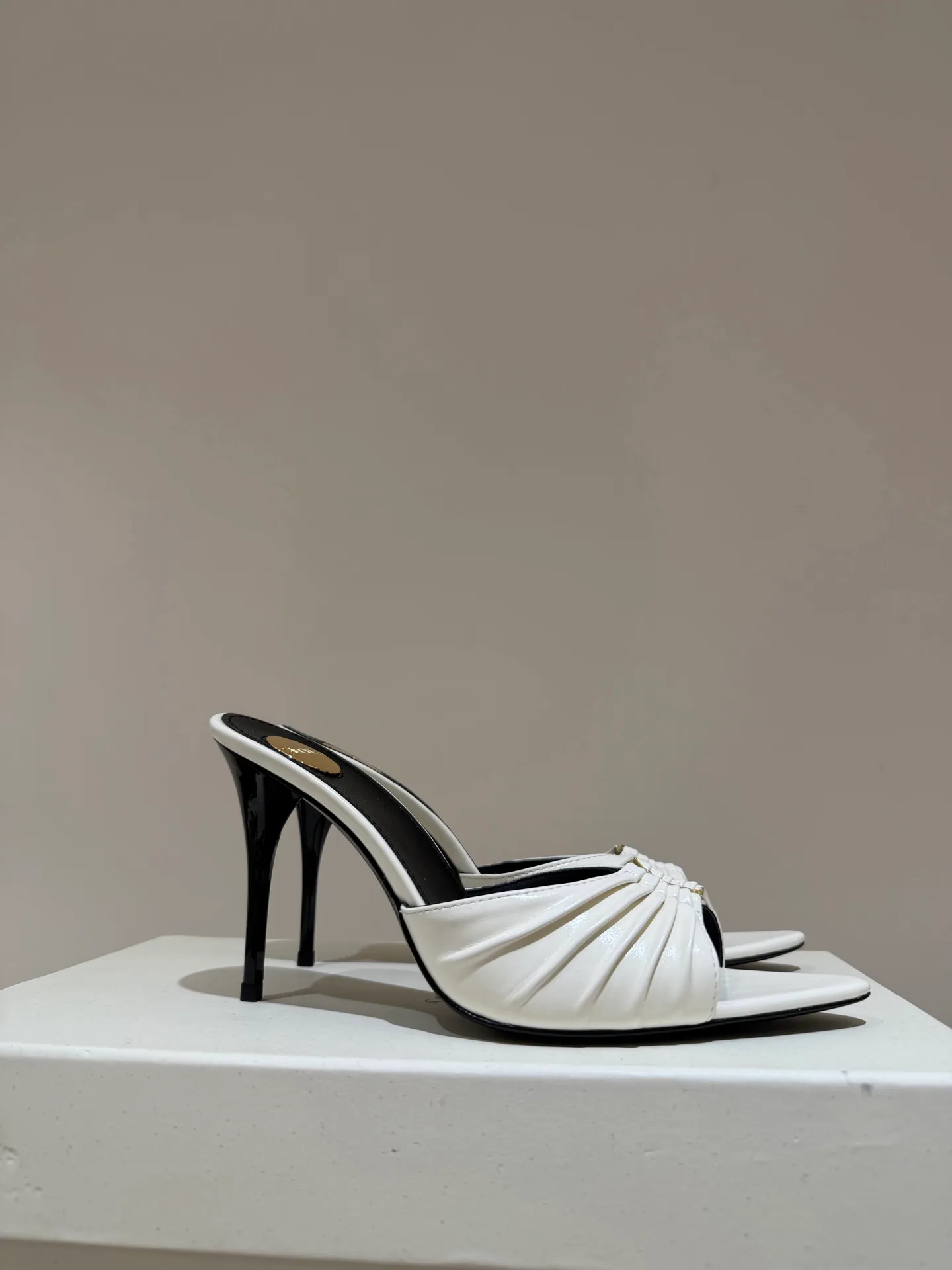 Мюли И Сабо Женские Saint Laurent 11550609
