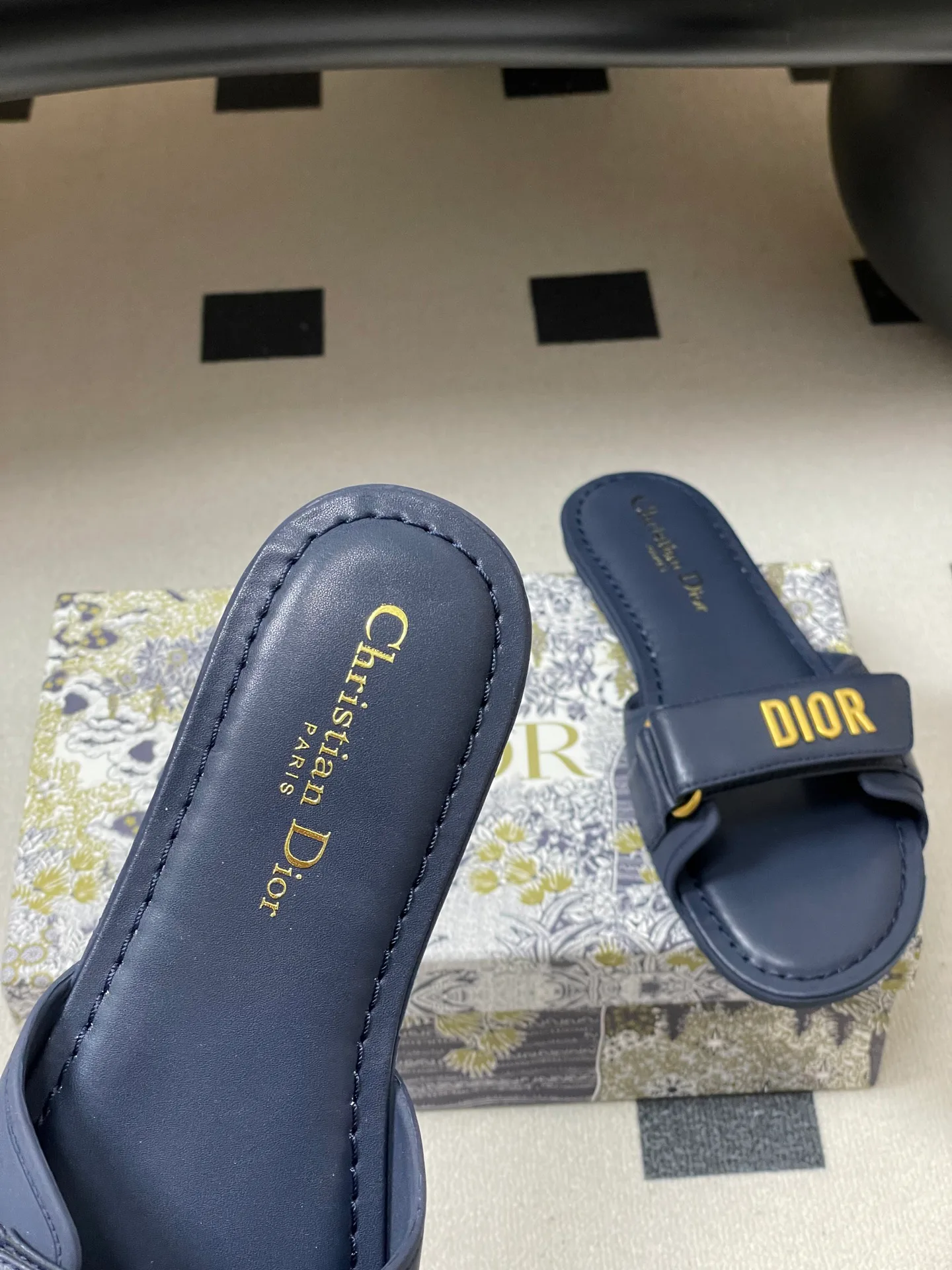 Шлепанцы Женские Christian Dior 1677123