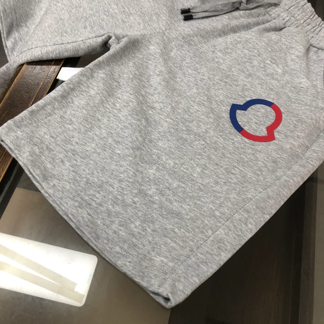 Шорты Женские Moncler 11615944